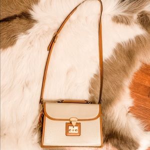 cross body Vintage Dooney and Bourke